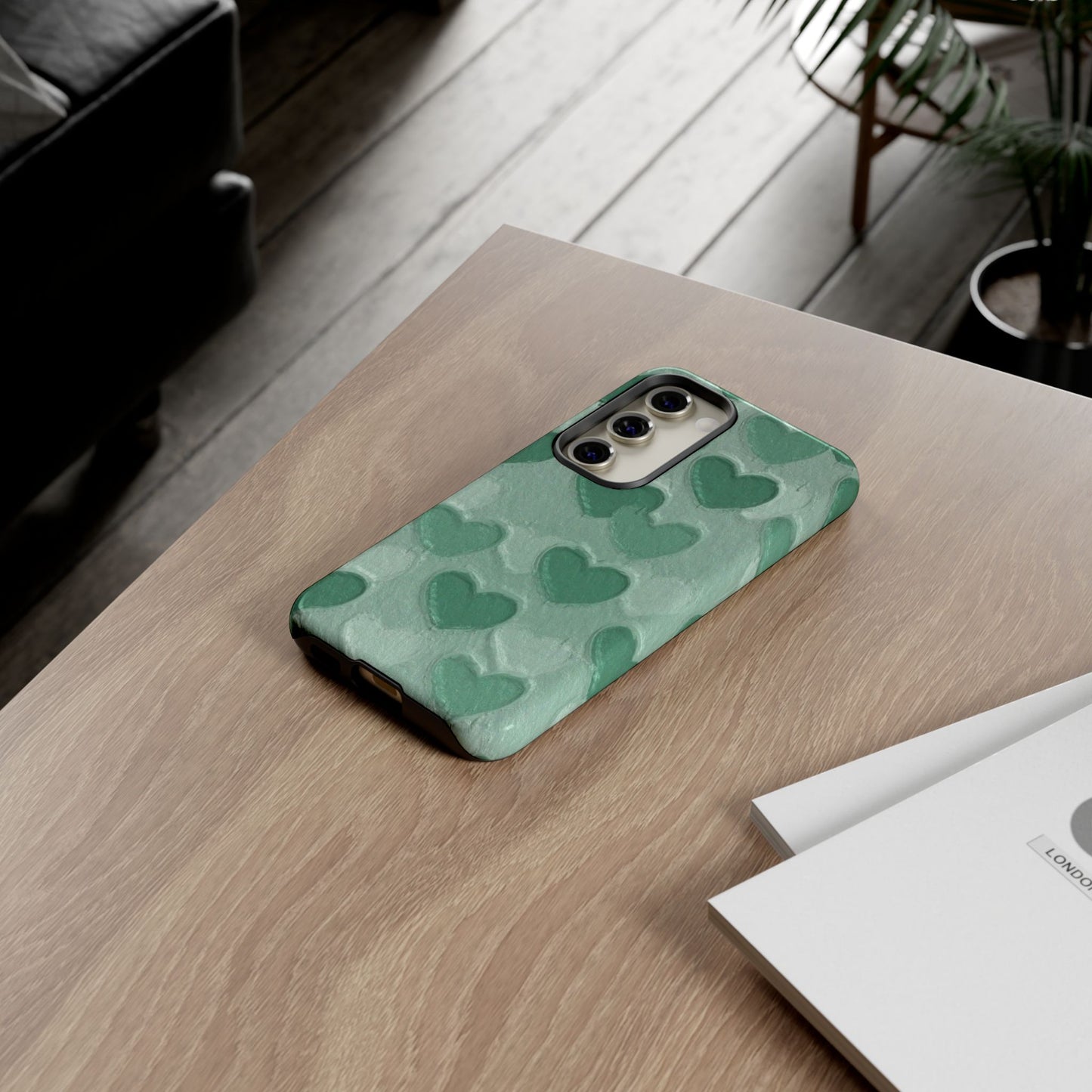 Green Heart Chalk Wall Phone Case